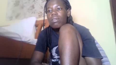 Snapshot of blacksexygal chatting on March 2025 02:01:02 PM SARAH online show from March 2025 02:01:02 PM