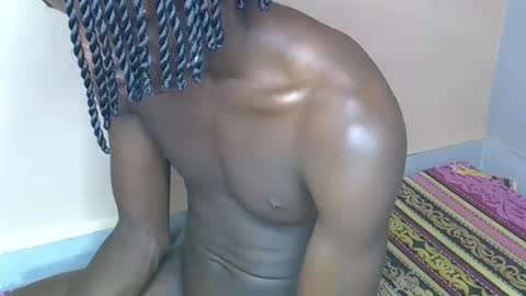 blacktwinkl online show from May 2026 02:28:01 AM