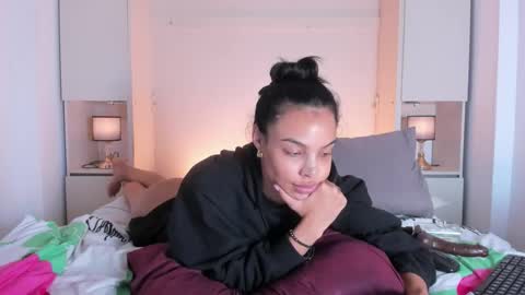 Snapshot of blackywhiite chatting on October 2025 04:29:02 PM GRACE online show from October 2025 04:29:02 PM