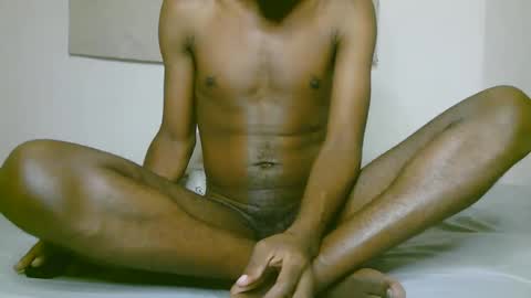 HASSAN online show from October 2025 11:50:04 PM