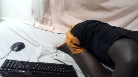 blackzilian_5 online show from August 2026 08:50:01 AM