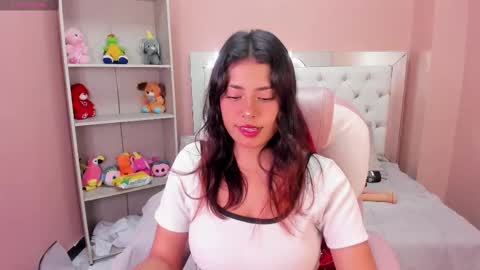 Snapshot of blaiir_moon chatting on December 2025 09:31:02 PM blaiir_moon online show from December 2025 09:31:02 PM