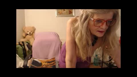 Snapshot of blairfort chatting on December 2025 03:32:01 PM blairfort online show from December 2025 03:32:01 PM