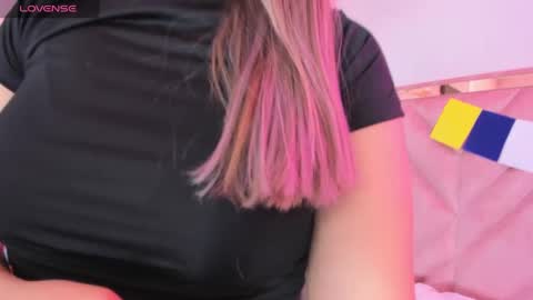 blairjones_ online show from September 2025 01:49:02 PM