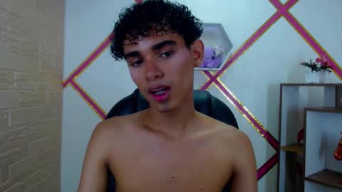 Snapshot of blakelovee chatting on December 2025 07:08:02 PM blakelovee online show from December 2025 07:08:02 PM