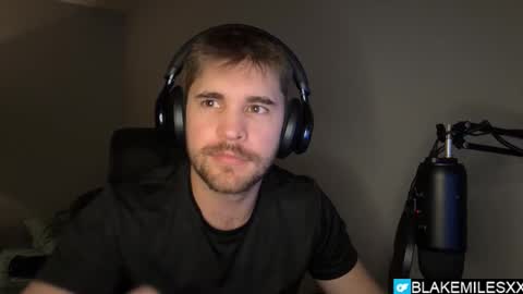 Snapshot of blakemiles2 chatting on December 2025 03:47:02 AM Blake Miles online show from December 2025 03:47:02 AM