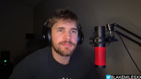 Snapshot of blakemiles2 chatting on January 2026 03:00:02 AM Blake Miles online show from January 2026 03:00:02 AM