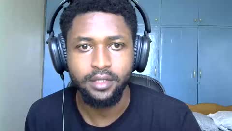 blakmoufaka online show from November 2025 04:23:02 AM