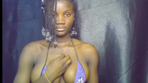 nikky00 online show from April 2026 07:06:02 AM