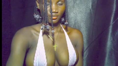 nikky00 online show from April 2026 07:44:01 PM