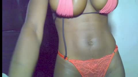 Snapshot of blaq_melanin chatting on June 2026 07:33:02 AM nikky00 online show from June 2026 07:33:02 AM