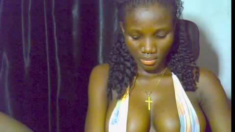Snapshot of blaq_melanin chatting on June 2026 07:20:01 PM nikky00 online show from June 2026 07:20:01 PM