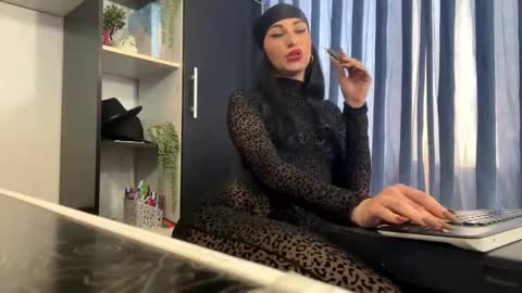 Goddess Blaze online show from October 2025 02:18:01 PM