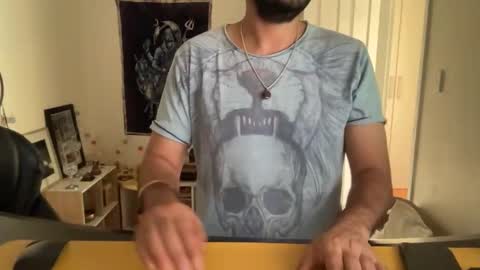 Snapshot of bleakshado chatting on December 2025 11:33:02 PM bleakshado online show from December 2025 11:33:02 PM