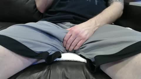 bleedgreengoo online show from February 2025 09:03:02 PM