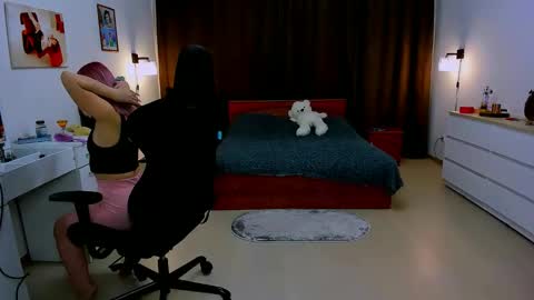 Snapshot of blinkofeyess chatting on December 2024 10:01:02 AM Nicole online show from December 2024 10:01:02 AM