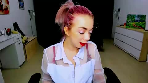 Snapshot of blinkofeyess chatting on December 2024 05:23:01 AM Nicole online show from December 2024 05:23:01 AM