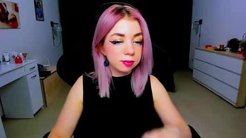 Snapshot of blinkofeyess chatting on January 2025 09:46:01 AM Nicole online show from January 2025 09:46:01 AM