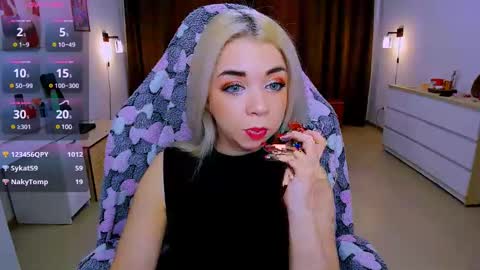 Snapshot of blinkofeyess chatting on March 2025 06:44:01 AM Nicole online show from March 2025 06:44:01 AM