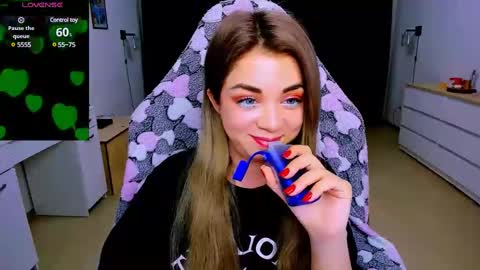 Snapshot of blinkofeyess chatting on March 2025 06:47:02 PM Nicole online show from March 2025 06:47:02 PM