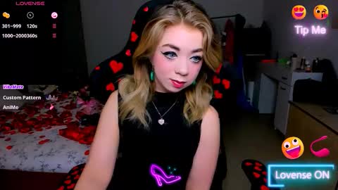 Snapshot of blinkofeyess chatting on February 2026 05:25:02 AM Nicole online show from February 2026 05:25:02 AM