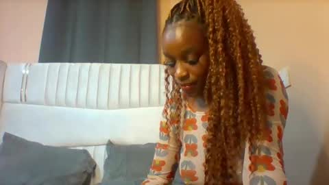 Bliss diva online show from October 2025 07:56:01 PM