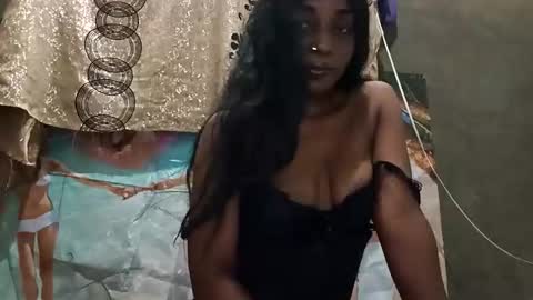Lola online show from May 2026 01:55:01 AM
