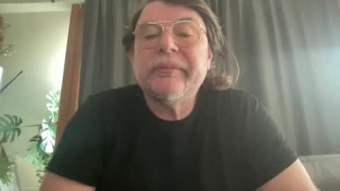 Snapshot of bllyidol chatting on February 2026 10:44:02 AM BlIdoL online show from February 2026 10:44:02 AM