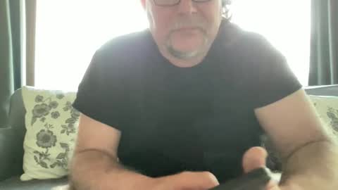 Snapshot of bllyidol chatting on April 2026 06:47:02 AM BlIdoL online show from April 2026 06:47:02 AM