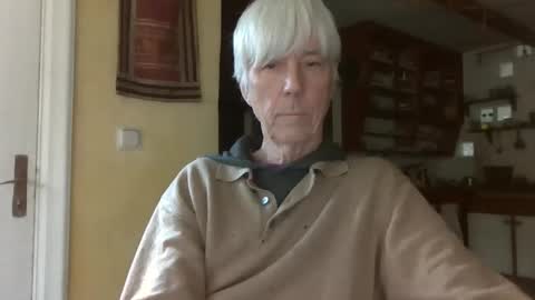 Snapshot of blomkuk chatting on November 2025 12:29:02 PM blomkuk online show from November 2025 12:29:02 PM