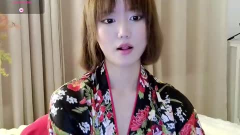 YoYo online show from January 2025 12:19:01 PM