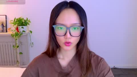 YoYo online show from June 2026 08:30:02 AM