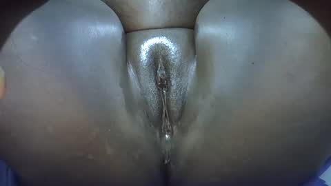 Snapshot of blonde202 chatting on December 2024 12:18:01 AM Abbygael online show from December 2024 12:18:01 AM