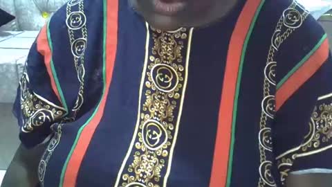 Snapshot of blonde202 chatting on January 2025 01:51:02 AM Abbygael online show from January 2025 01:51:02 AM