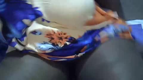 Snapshot of blonde202 chatting on January 2025 12:27:01 PM Abbygael online show from January 2025 12:27:01 PM