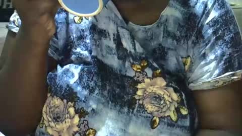 Snapshot of blonde202 chatting on February 2025 12:27:02 PM Abbygael online show from February 2025 12:27:02 PM