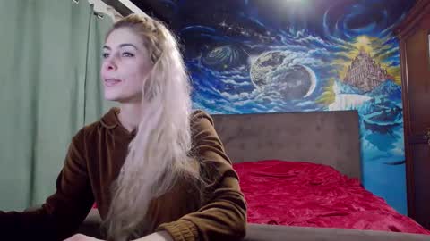 Snapshot of blonde4pasion chatting on February 2025 04:48:02 PM blonde4pasion online show from February 2025 04:48:02 PM