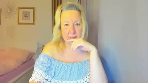 Nicole online show from January 2025 03:12:01 PM