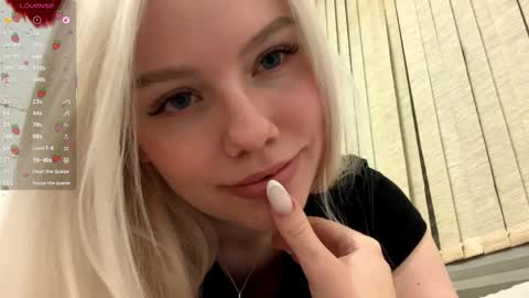Aria  online show from April 2026 11:14:01 PM