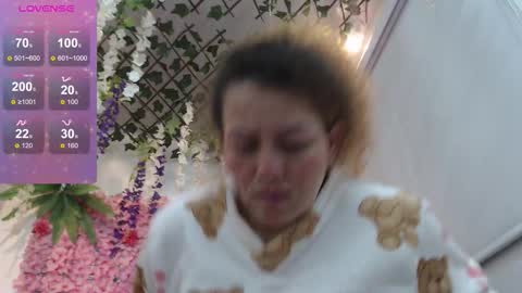 Snapshot of blonde_squirt_ chatting on February 2026 11:04:01 AM blonde_squirt_ online show from February 2026 11:04:01 AM