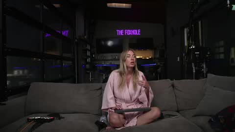 blondefoxsilverfox online show from May 2026 02:56:02 PM