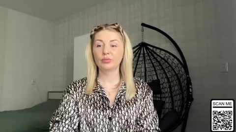 blondie_xoxoxo online show from April 2026 09:24:01 AM