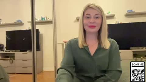 blondie_xoxoxo online show from May 2026 07:11:01 PM