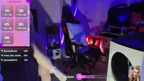 Bubbles online show from October 2025 01:42:02 PM