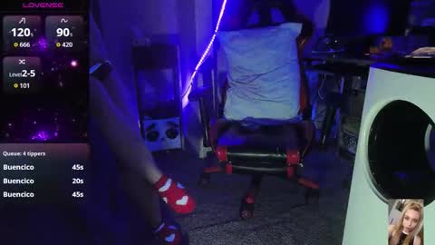 Bubbles online show from November 2025 12:04:02 PM