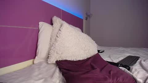 Snapshot of blondirix chatting on December 2024 12:41:02 PM Anna online show from December 2024 12:41:02 PM