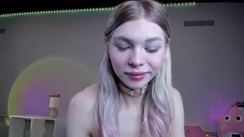 blondy_fina online show from March 2026 11:48:01 AM