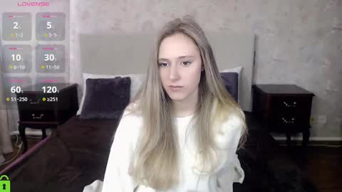 Snapshot of blondy_riss chatting on March 2025 02:23:02 PM blondy_riss online show from March 2025 02:23:02 PM