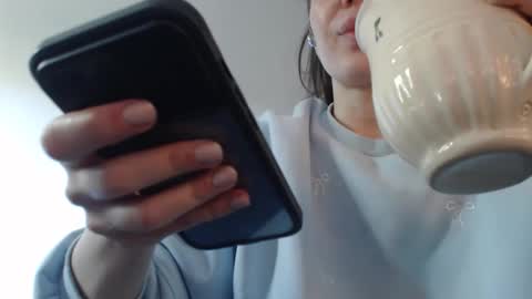 blondyelena online show from May 2026 05:47:02 AM