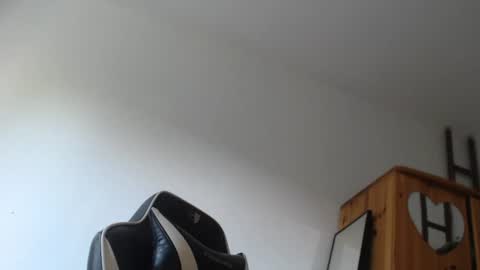 Snapshot of blondyelena chatting on June 2026 05:41:01 AM blondyelena online show from June 2026 05:41:01 AM